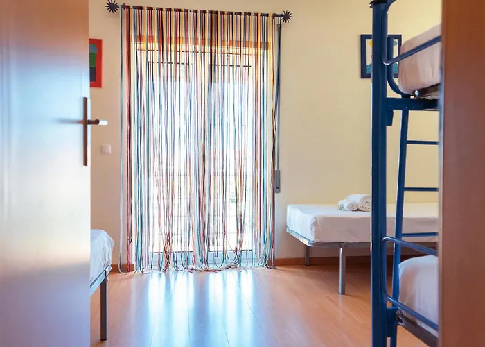 Holiday home Retiro Da Atafona Pool House Yellow